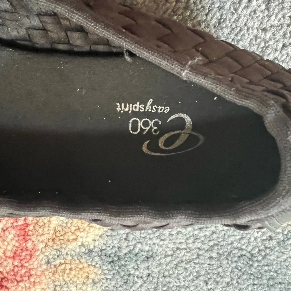 Easy Spirit Black Woven Flats - Picture 5 of 5